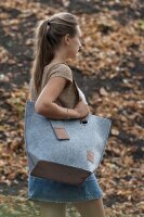 Knit Factory Tess Tasche 20x40x50 cm Grau