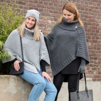 Knit Factory Nicky Poncho One Size Glatt Schwarz