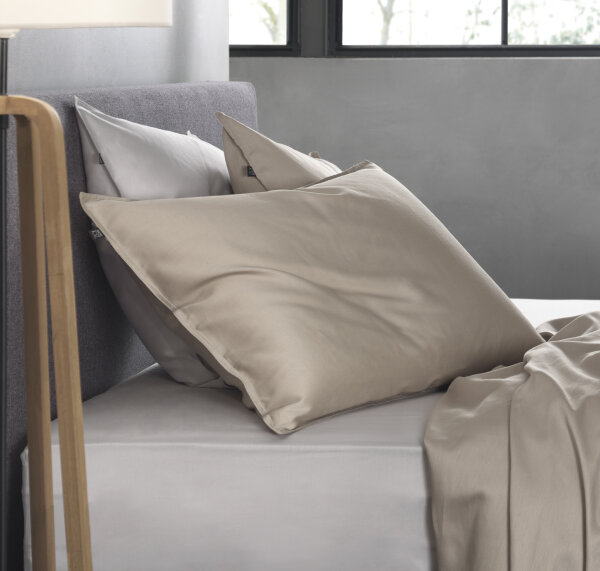 Zo!Home Bettwäsche Satinado 1 Bettwäsche 260x220cm mit 2 Kopfkissen 60x70cm 100% Baumwolle Mako-Satin Forest Sand