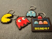 Schlüsselanhänger 5cm Mini Anhänger Geschenk Cartoon Schlüsselanhänger Silikon Schlüsselanhänger für Handyhülle Charme Rucksack Geschenk Pac-Man gelb Inky blau